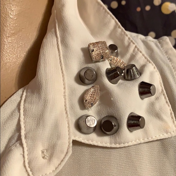 Six degrees of separation ivory top open back med - Picture 2 of 6